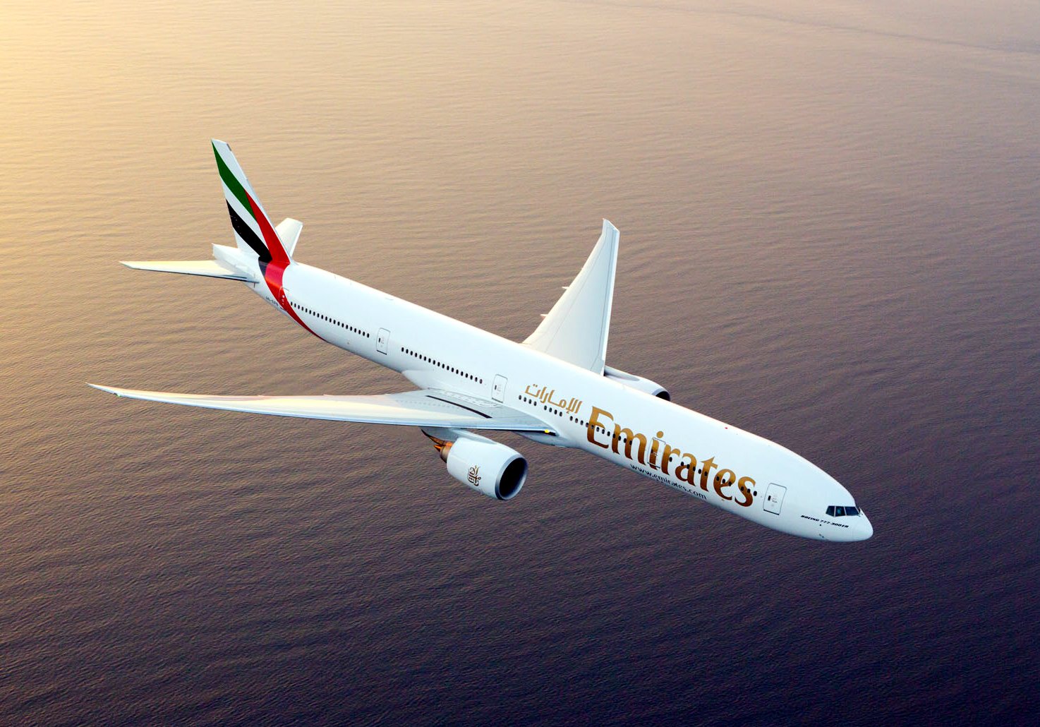 Emirates suspende voos para Dubai após escalada militar no Oriente Médio