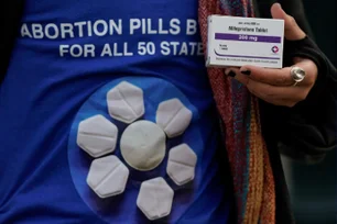 Imagem referente à matéria: Suprema Corte dos EUA anula decisão que restringe acesso à pílula abortiva