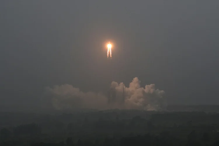 Sonda chinesa Chang'e-6 conseguiu pousar na face oculta da Lua (AFP/AFP)