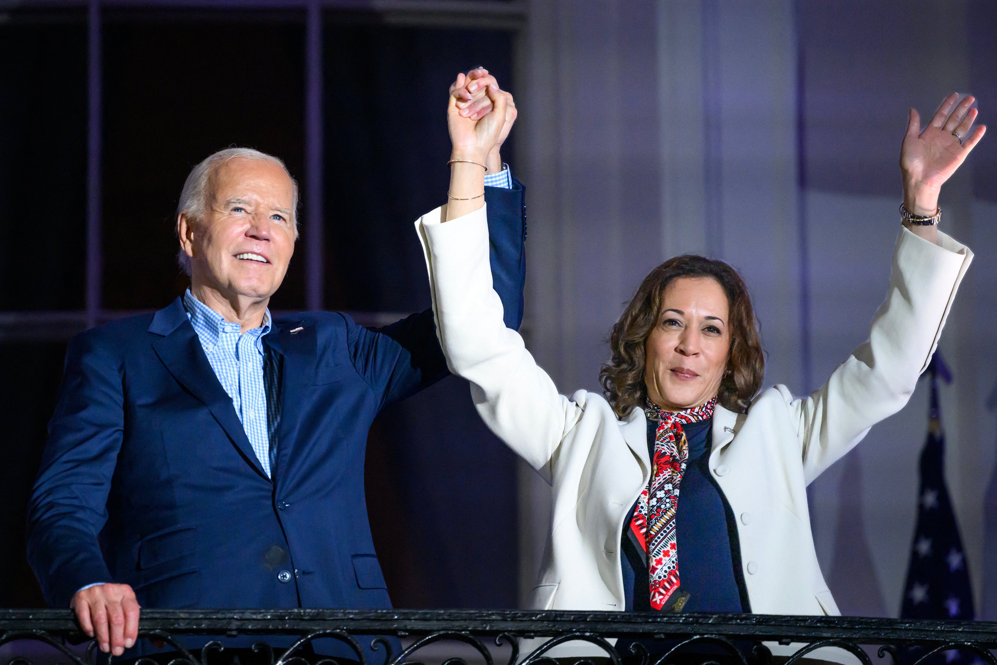 Setores democratas atribuem derrota de Kamala à demora de Biden para desistir da disputa