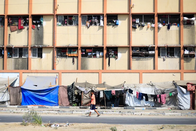 Segundo a ONU, pelo menos 1,9 milhão de pessoas foram deslocada durante a guerra (Eyad Baba/AFP)