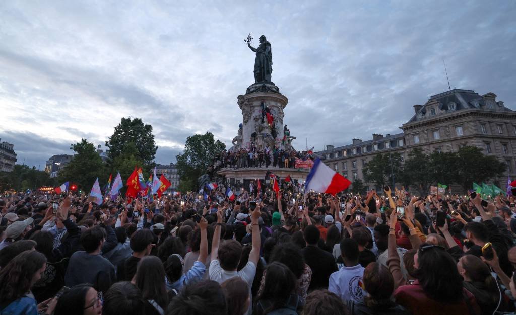 Eleições na França: país pode ter raro acordo chamado "coabitação"