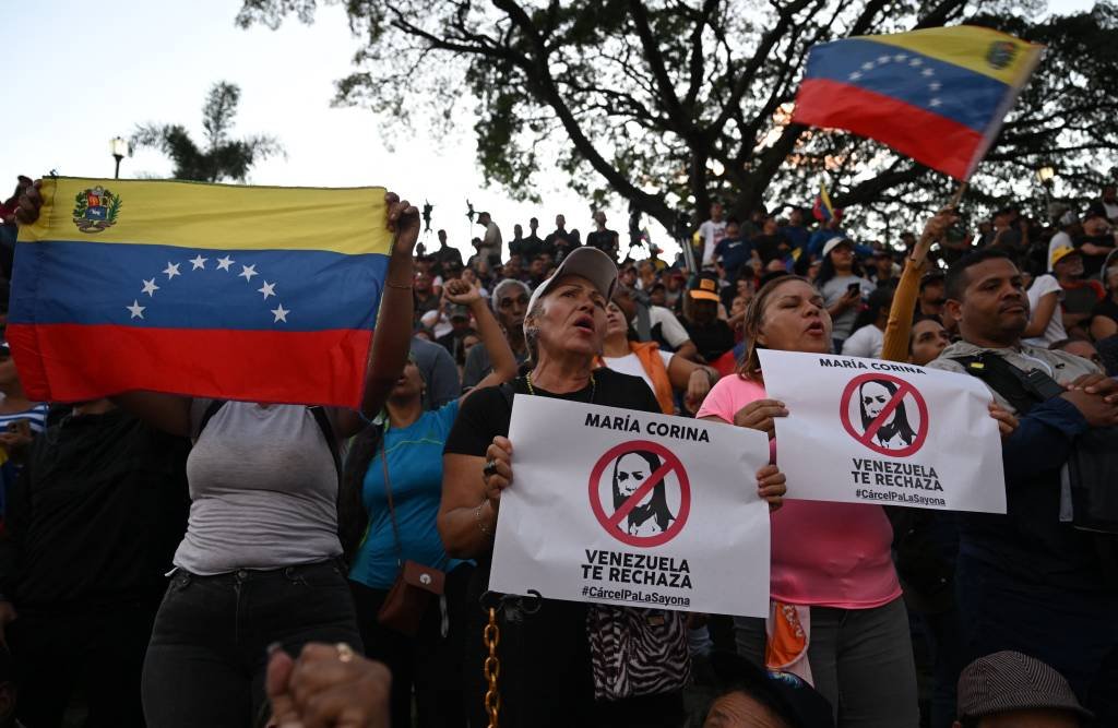 Aliados de Maria Corina na embaixada argentina podem ficar sob responsabilidade do Brasil