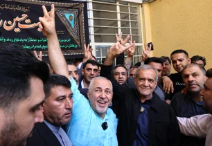 Imagem referente à matéria: Presidente eleito Masoud Pezeshkian defende a união entre iranianos