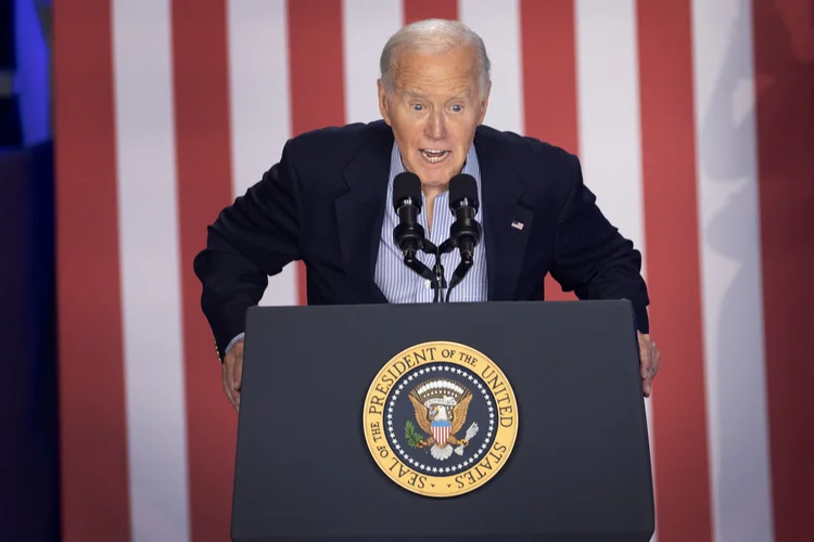 Joe Biden, presidente dos EUA, durante comício em 5 de julho (Scott Olson/AFP)