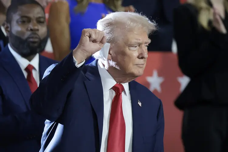 Donald Trump, durante aparição na Convenção Republicana na segunda, 15 (Scott Olson/AFP)