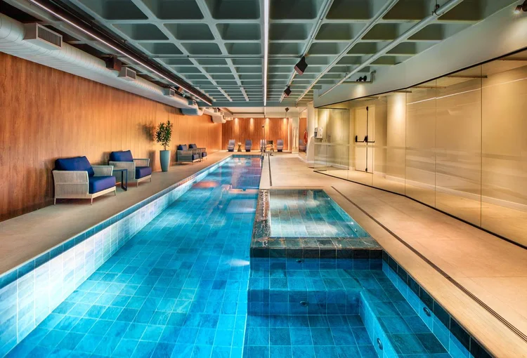 Piscina do Meliá Paulista. (Divulgação/Divulgação)