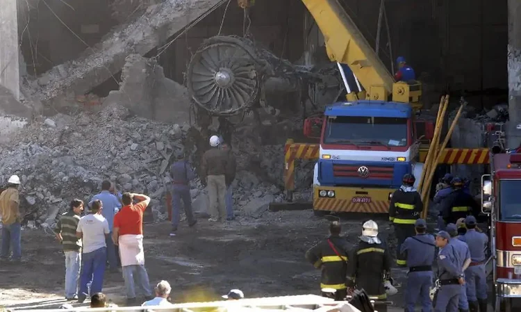 Acidente Tam em 2007 no Aeroporto de Congonhas  (Valter Campanato/Agência Brasil)