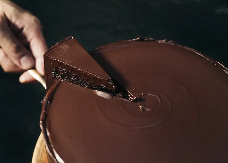 La Cura: Bolo de Chocolate Callebaut. (Gui Galembeck/Divulgação)