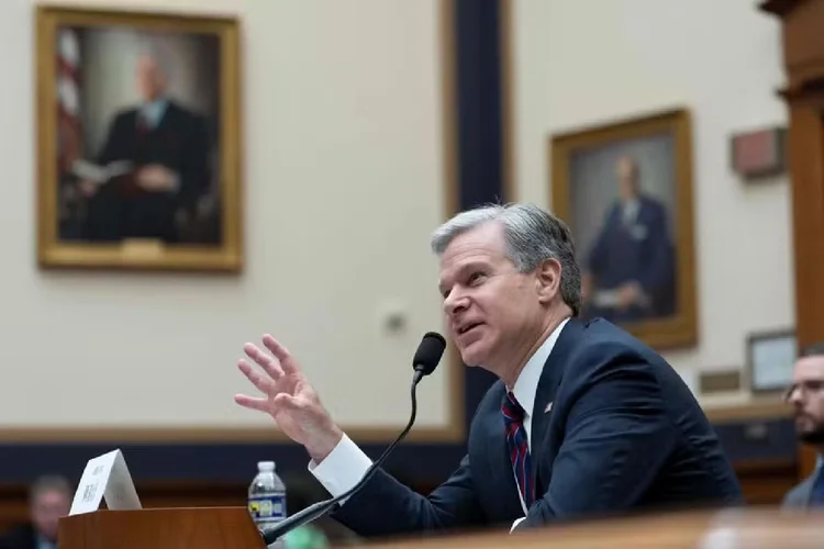 Christopher Wray, diretor do FBI, durante depoimento na Câmara dos EUA (Christopher Wray/AFP)