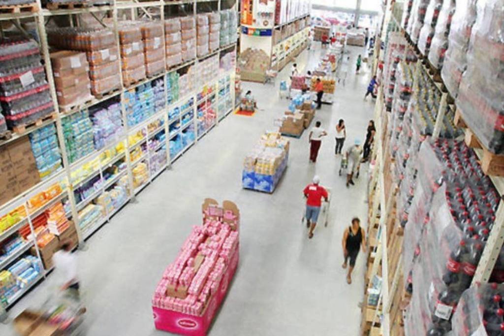 Imagem referente à notícia: Citi vê liquidação no varejo alimentar exagerada e dá compra para Carrefour e Assaí