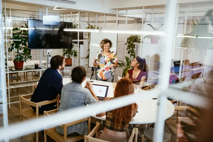 "Compartilho três estratégias essenciais para fomentar a inovação de forma administrável em termos de risco e custo" (Drazen_/Getty Images)