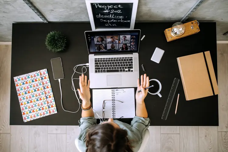 Home office: opção de trabalho completamente remoto é realidade para apenas 12% dos entrevistados (Divulgação Pekic / Getty Images)