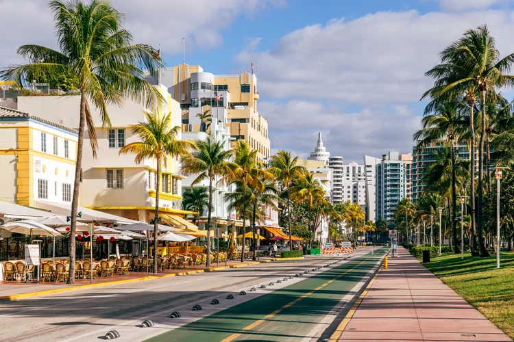 Miami lidera a lista de cidades com risco de ver a bolha do mercado imobiliário explodir. (Alexander Spatari/Getty Images)