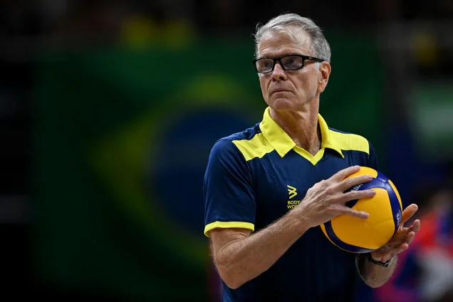 Imagem referente à notícia: Veja 6 estratégias essenciais para empreender no Brasil, segundo o treinador Bernardinho