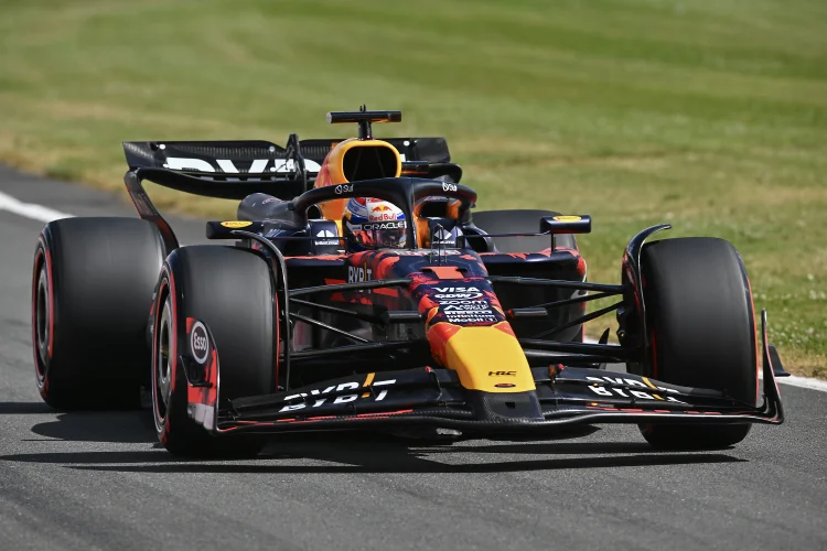 NORTHAMPTON, ENGLAND - JULY 6: Max Verstappen of the Netherlands driving the (1) Oracle Red Bull Racing RB20 during qualifying ahead of the F1 Grand Prix of Great Britain at Silverstone Circuit on July 6, 2024 in Northampton, England.(Photo by Vince Mignott/MB Media/Getty Images) (Vince Mignott/MB Media /Getty Images)