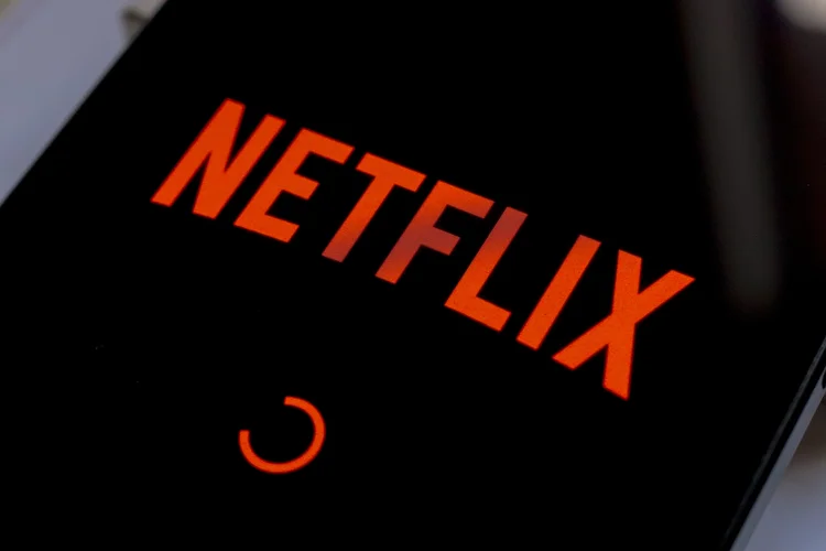 Em julho, Netflix divulgou que fechou mais de 60 campanhas (SOPA Images/Getty Images)