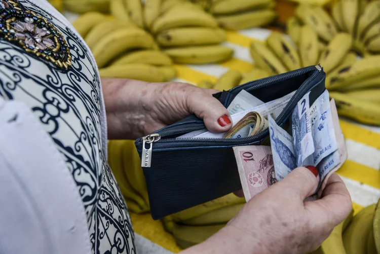 Comparando o Brasil antes e depois do Real, certamente temos motivos para celebrar. (Bloomberg/Getty Images)