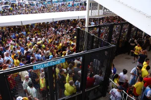 Autoridades de Miami investigam falhas que geraram caos na final da Copa América