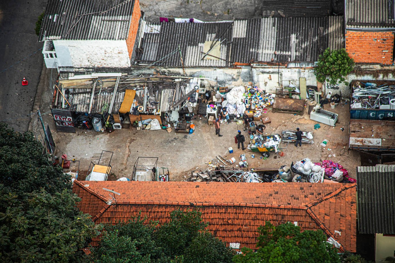 Ponto de coleta de catadores, carroceiros em São Paulo - reciclagem - lixo - 

Foto: Leandro Fonseca
Data: 27/06/2024