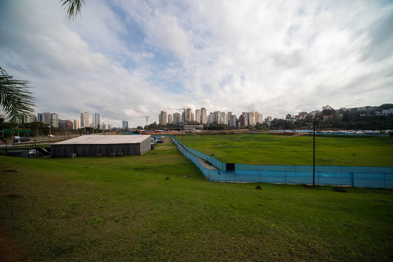 Empreedimento Parque Global na zona sul - marginal pinheiros

Foto: Leandro Fonseca
Data: 10/07/2024