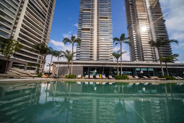 Empreendimento Parque Global, em São Paulo: piscinas são o item mais buscado por quem quer alugar (Leandro Fonseca/Exame)