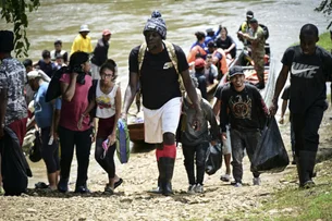 Panamá prevê aumento do fluxo de migrantes na selva do Darién após eleições na Venezuela