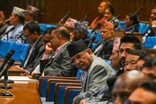 Imagem referente à matéria: Primeiro-ministro do Nepal perde moção de censura no Parlamento e terá que renunciar