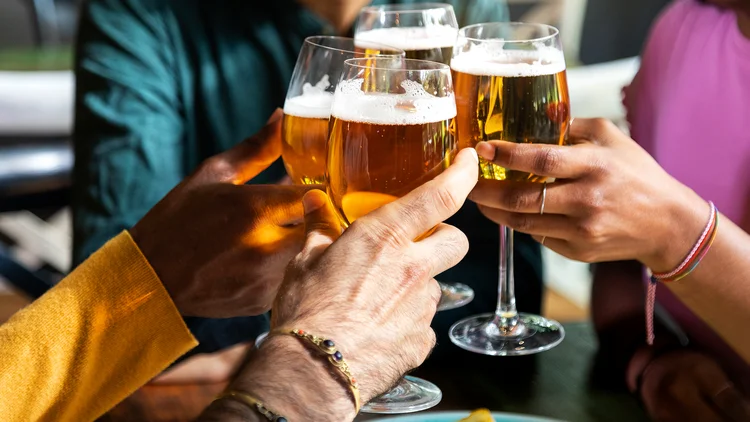 China é o maior mercado de cerveja do mundo e eventos esportivos devem ajudar na retomada do mercado chinês.