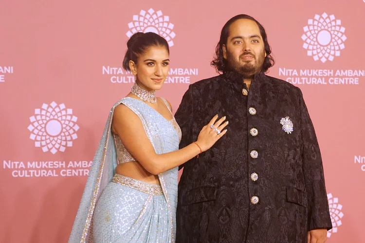 Anant Ambani e sua noiva Radhika Merchant (Prodip Guha/Getty Images)