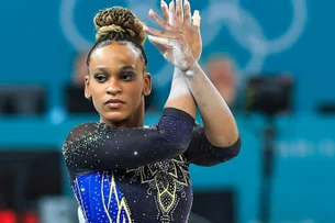 Rebeca Andrade faz história e Brasil conquista bronze na ginástica artística nas Olimpíadas