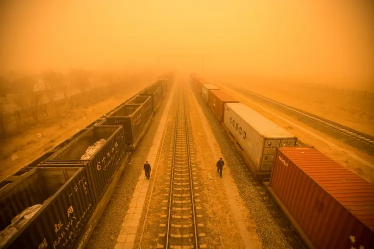 Tempestade de areia que afetou o norte e o noroeste da China em março de 2023 (AFP)