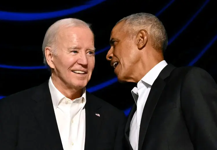 O ex-presidente Barack Obama qualificou Joe Biden, que foi seu vice por dois mandatos, como "patriota da mais alta classe" (AFP/Divulgação)