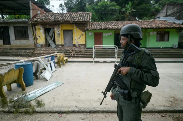 Insegurança: “Você está em casa e uma colher cai e você fica tenso”, desabafa morador (AFP Photo)