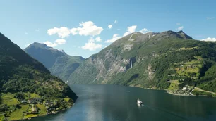 Imagem referente à matéria: Colapso inevitável de montanhas na Noruega ameaça povoados com grande tsunami