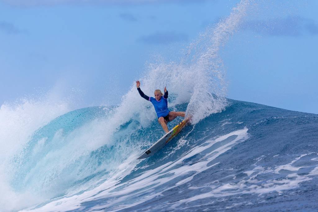 Tati vence e está na semifinal do surfe; Luana é eliminada dos Jogos Olímpicos