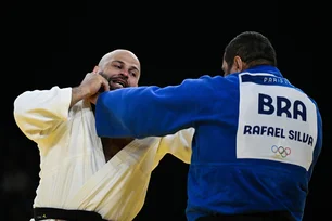 Imagem referente à matéria: Rafael Silva perde primeira rodada do judô, mas segue na disputa por medalhas