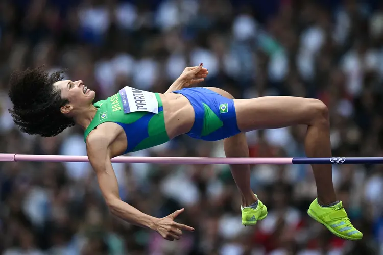 Valdileia Martins : número 31 do ranking mundial, a brasileira chegou a Paris com recorde pessoal de 1,90 alcançado em abril deste ano, em São Paulo (Ben STANSALL/AFP)