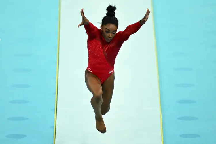 Simone Biles: entenda como funciona o salto mais difícil da ginástica (Loic VENANCE/AFP)