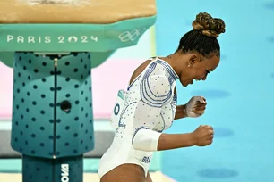 Imagem referente à matéria: Rebeca Andrade conquista mais uma prata na final do salto da ginástica artística das Olimpíadas