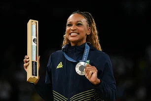 Imagem referente à matéria: Rebeca atinge recorde brasileiro de medalhas olímpicas; saiba quantas são