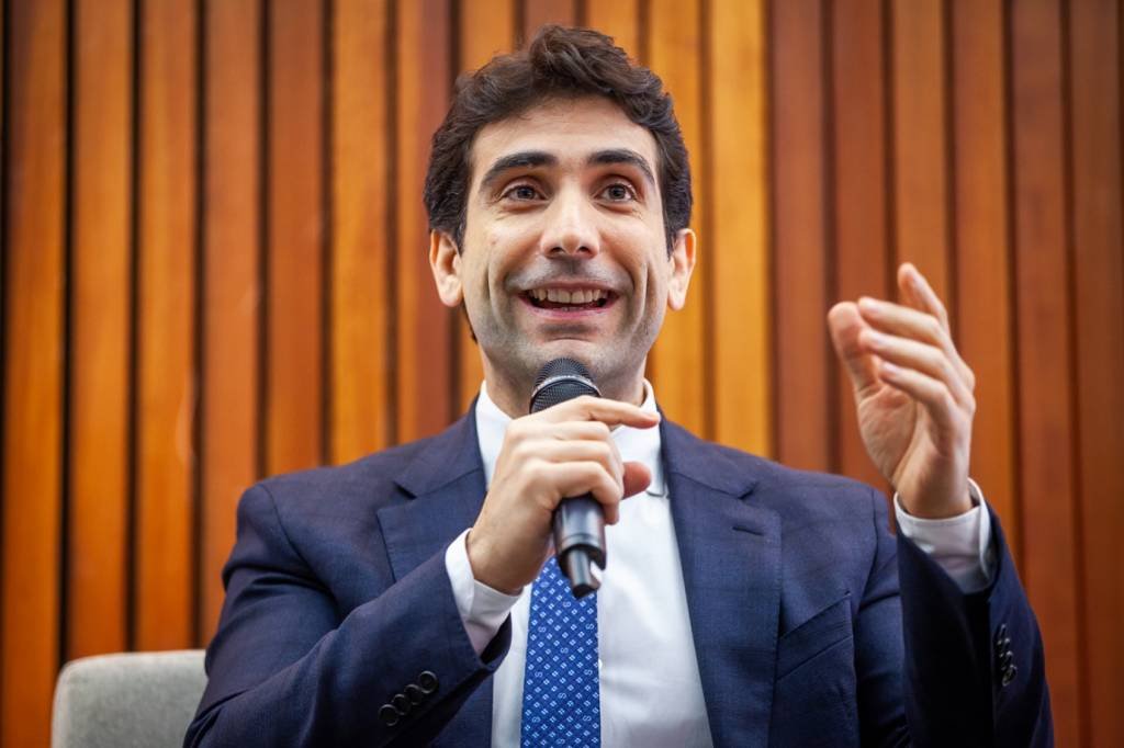 Após falas sobre a Selic, Galípolo diz que foi "mal-interpretado"