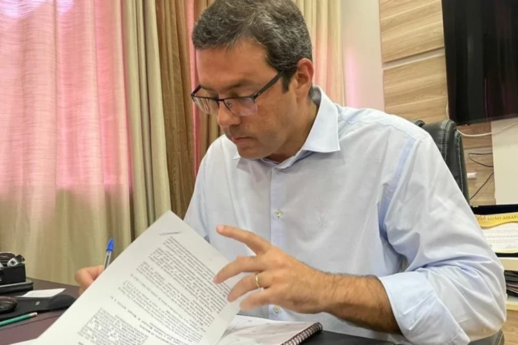 O atual prefeito lidera a preferência eleitoral entre homens e mulheres com mais de 80% e em todas as faixas etárias e de renda, segundo a pesquisa (Foto: Marina Vieira/PMM)