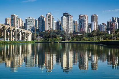 Imagem referente à notícia: O mercado de escritórios voltou em São Paulo (e Pinheiros se destaca). Veja as oportunidades em FIIs