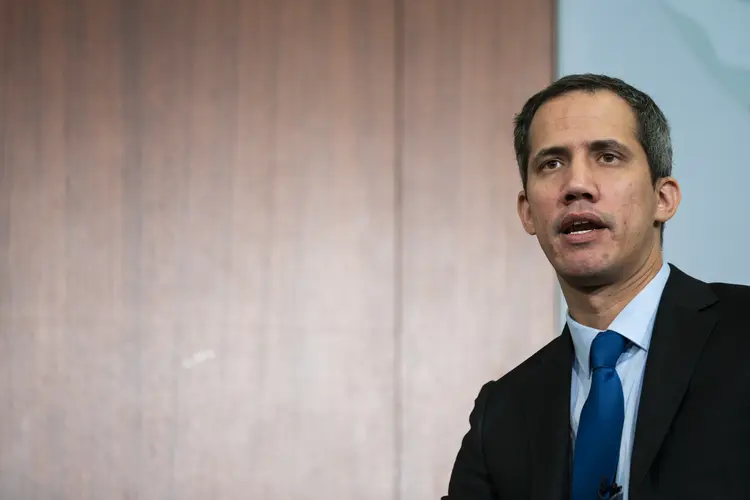 JJuan Guaido, líder da oposição da Venezuela, fala durante um evento no Center for Strategic and International Studies (CSIS) em Washington, DC, EUA, na sexta-feira, 5 de maio de 2023 (Sarah Silbiger/Getty Images)