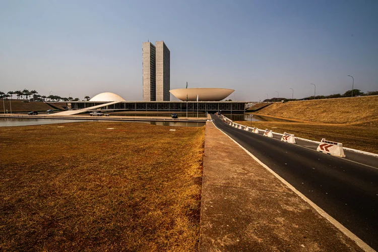 Congresso: deputados e senadores estão insatisfeitos com seguidas decisões do STF que suspenderam o pagamento de emendas parlamentares (Leandro Fonseca/Exame)