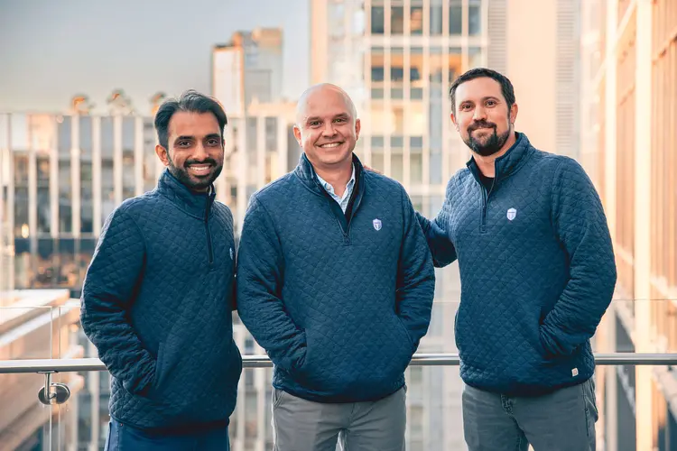 Badar Ahmed, CTO; Ian Swanson, CEO; Daryan Dehghanpisheh, presidente: fundadores da Protect AI