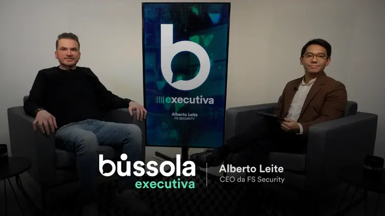  (Bússola Executiva/Bússola)