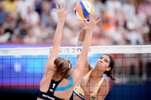 Vôlei de praia feminino nas Olimpíadas: veja horário e onde assistir nesta segunda-feira, 5