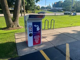 Imagem referente à matéria: Eleições nos EUA: votação em condado decisivo é feita em igrejas e drive-thru